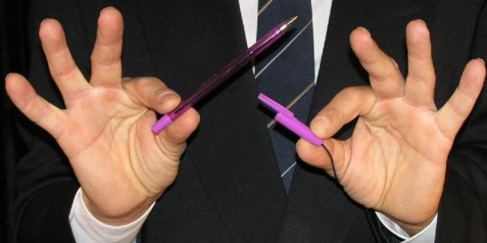 Znikający długopis (Vanishing pen)	