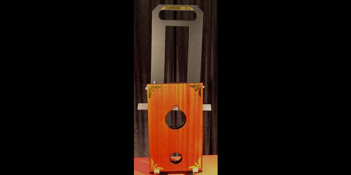 Gilotyna ręki (Hand guillotine)	