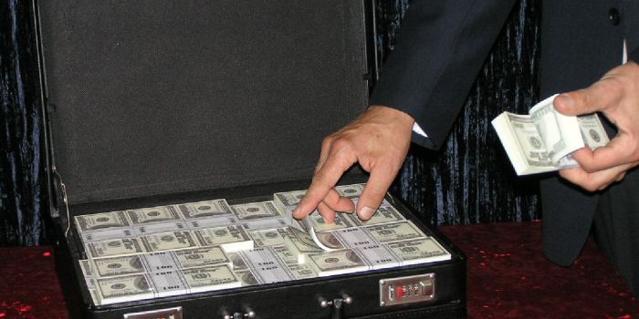 Walizka milionera (Millionaire's suitcase)	