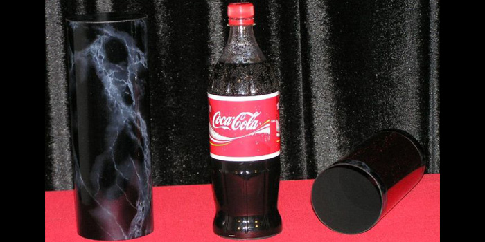 Znikająca Coca-cola (Vanishing coke)	